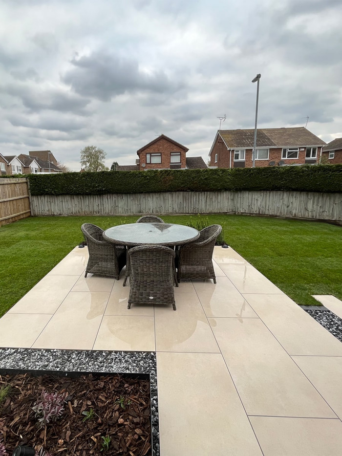 Beige Sawn Sandstone Effect - 1200x600x20mm