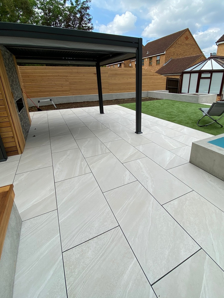 Esparada White Outdoor Porcelain Paving Slabs - 900x600x16mm