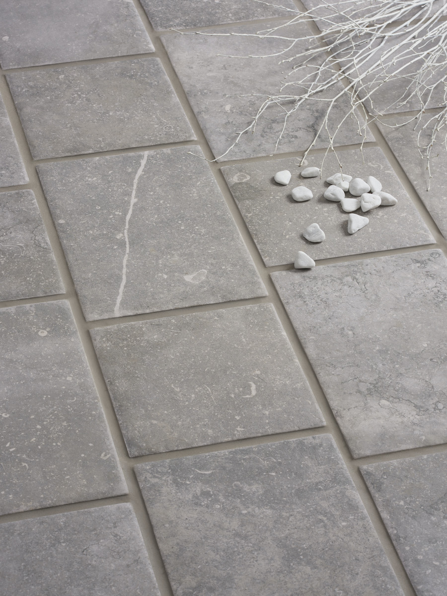 Bluestone Grey Outdoor Porcelain Paving Slabs - Mix Size Pack