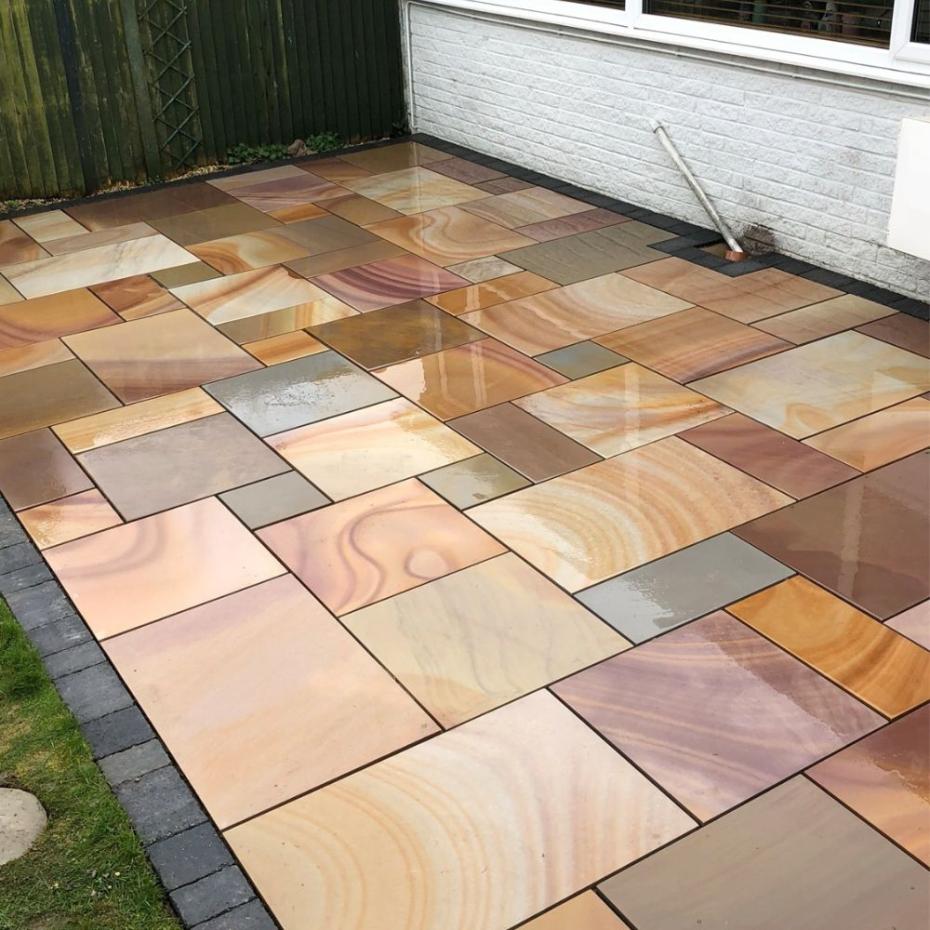 Buff Smooth And Sawn Sandstone Single Size Paving Slabs - 900x600mm