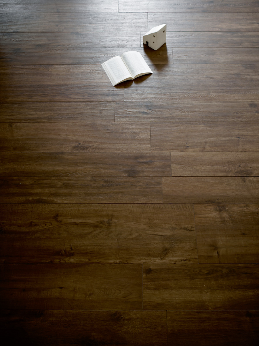 Italian Castagno Luxury Wood Effect Floor Tiles - 1200x200(mm)