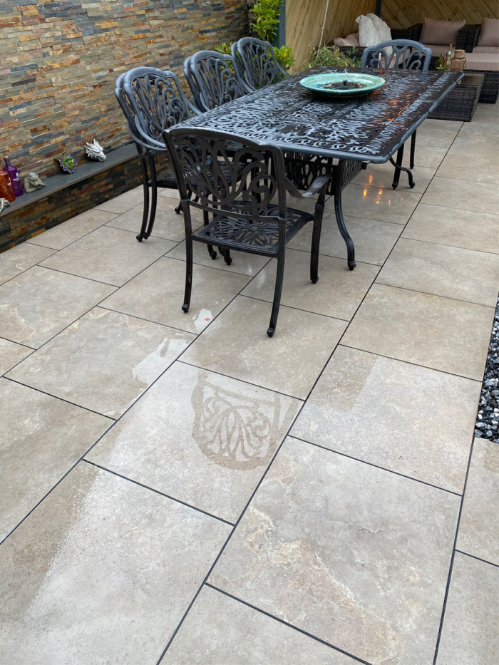 Cotswold Beige Outdoor Porcelain Slab - 800x800x20mm