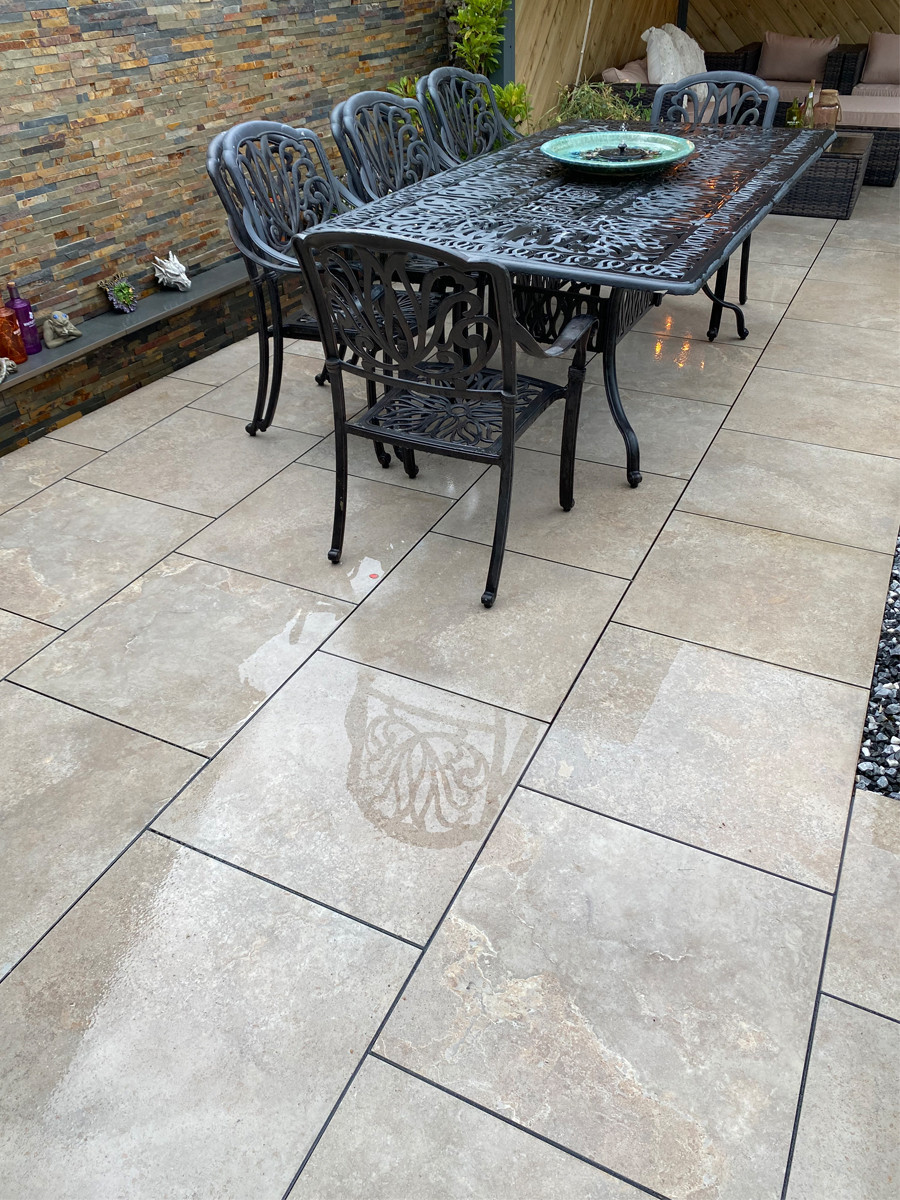 Cotswold Beige Outdoor Porcelain Slab - 800x800x20mm