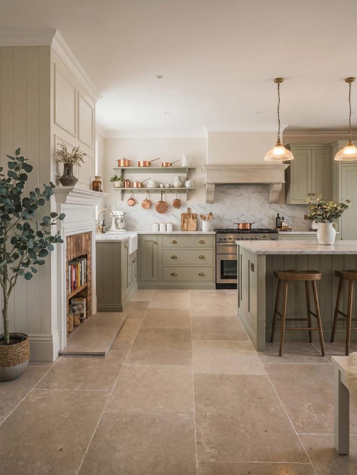 Dijon Honed and Tumbled Natural Limestone Tiles - 500xFree lengthx15mm