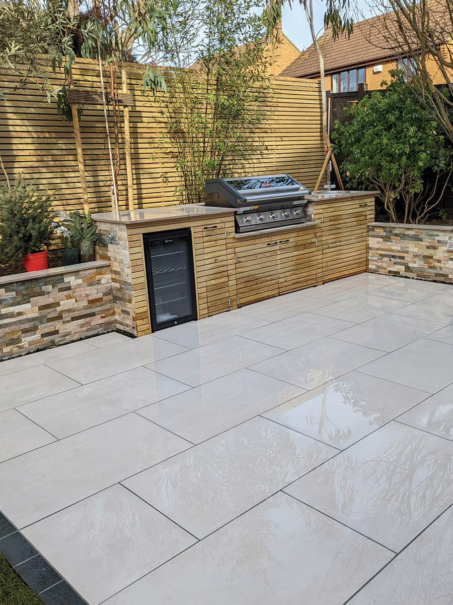 Eclipse Off White Outdoor Porcelain Paving Slabs - 900x600x20mm