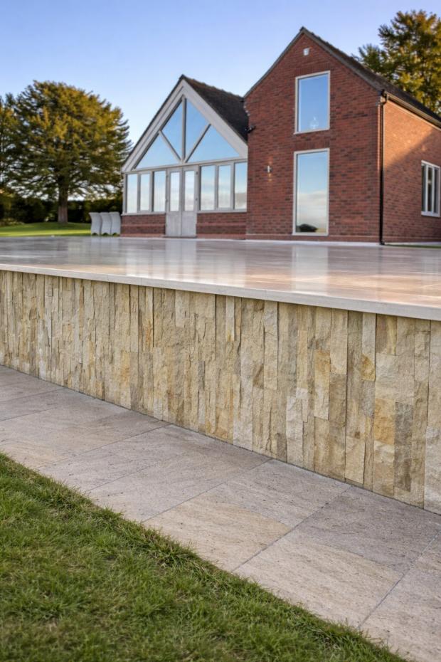 Mint Natural Sandstone Outdoor Wall Cladding - 600x150mm