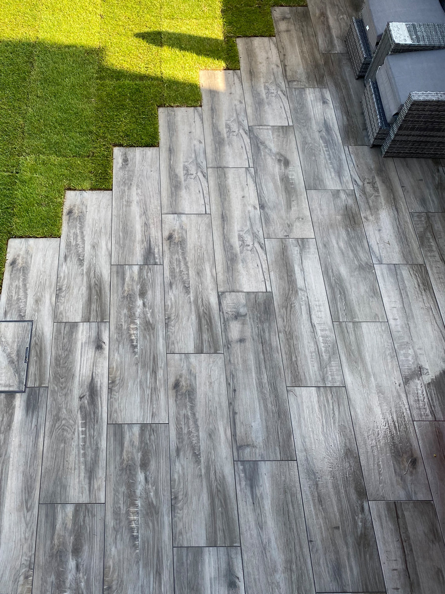 Grey Wood Effect Outdoor Porcelain Paving Wood Planks Garden Paving