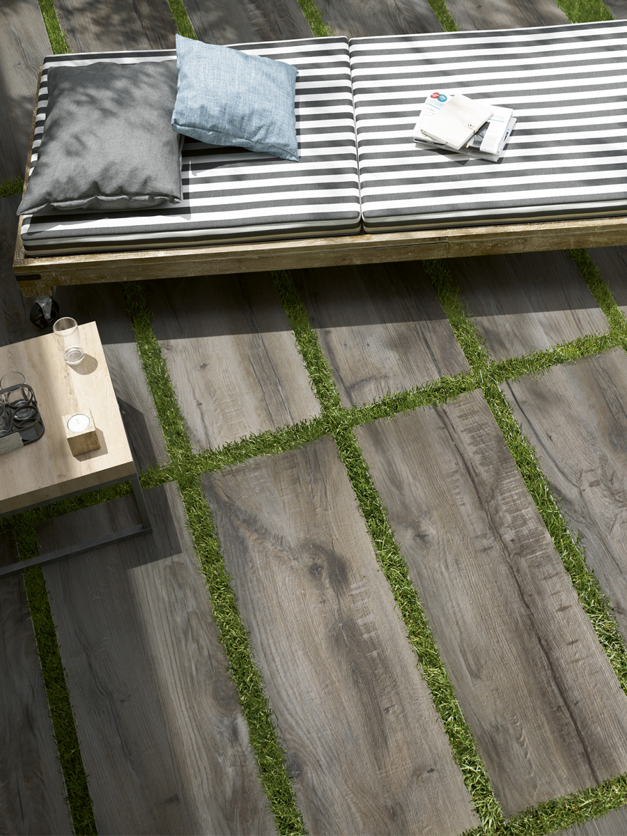 Grey Wood Effect Outdoor Porcelain Paving Wood Planks Garden Paving