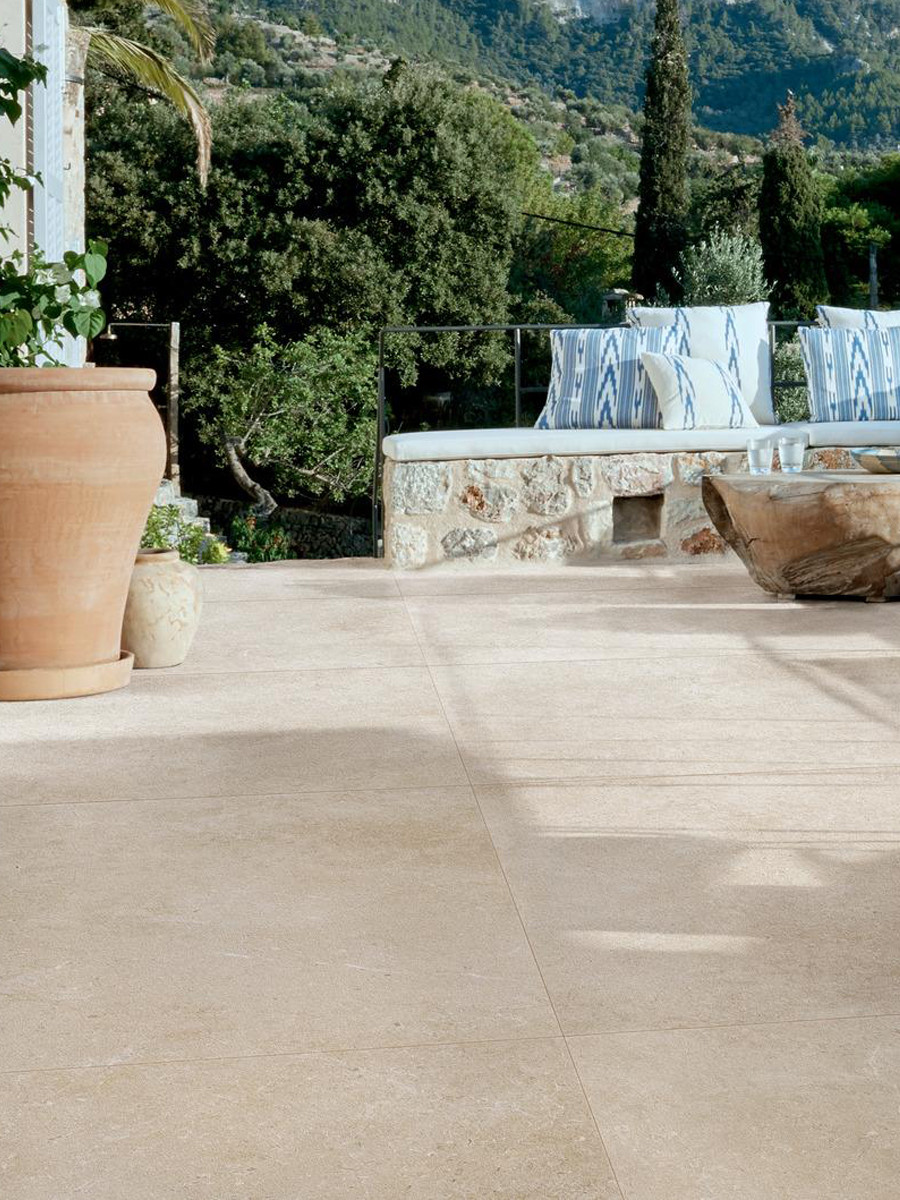 Ivory Limestone Italian 800x800x20mm (LAST PACK)