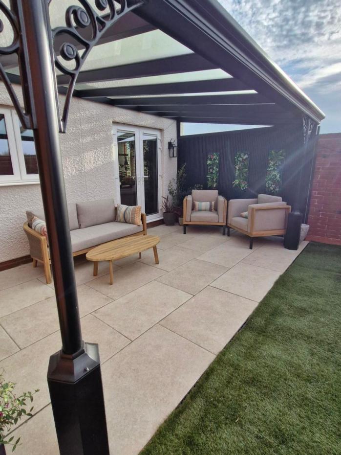 Jersey Beige Antique Chiselled Edge Porcelain Slab - 905x605x20mm