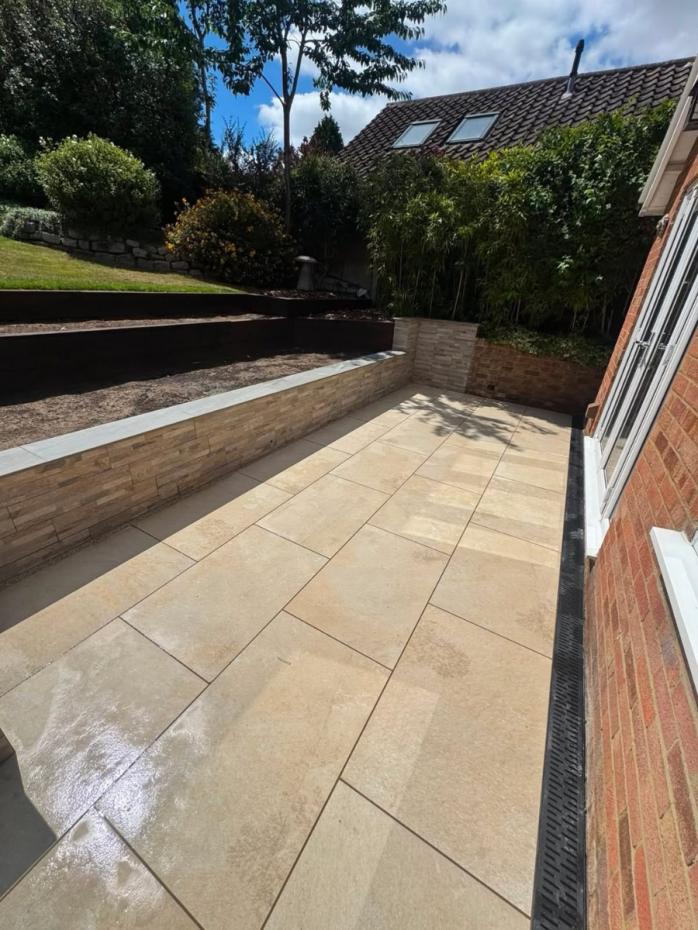 Jurassic Quartzite Outdoor Porcelain Paving Slabs - 900x600x20mm
