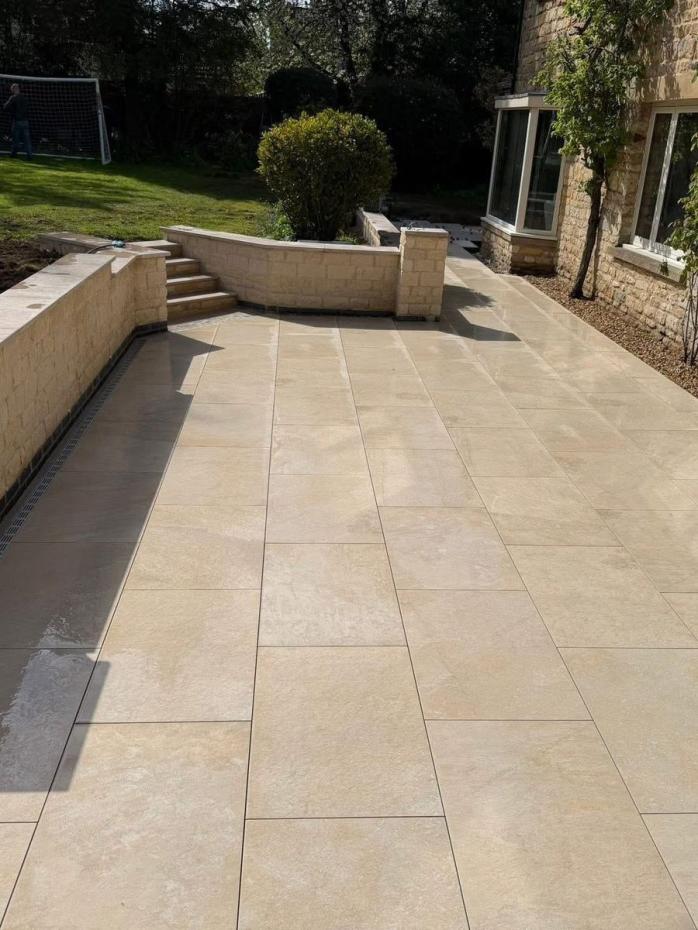Jurassic Quartzite Outdoor Porcelain Paving Slabs - 900x600x20mm