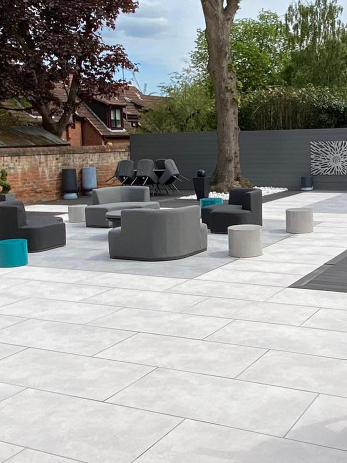 Luna White Claris Outdoor Tile - 1200x600x20mm