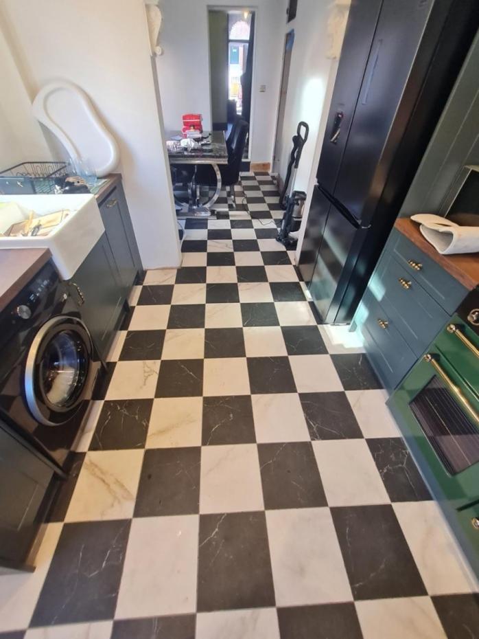 Lusso Gold + Lusso Noir Checkerboard Porcelain Marble Effect Tiles - 300x300mm