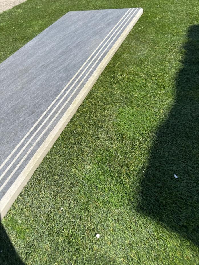 Anthracite porcelain bullnose tile 900x350mm