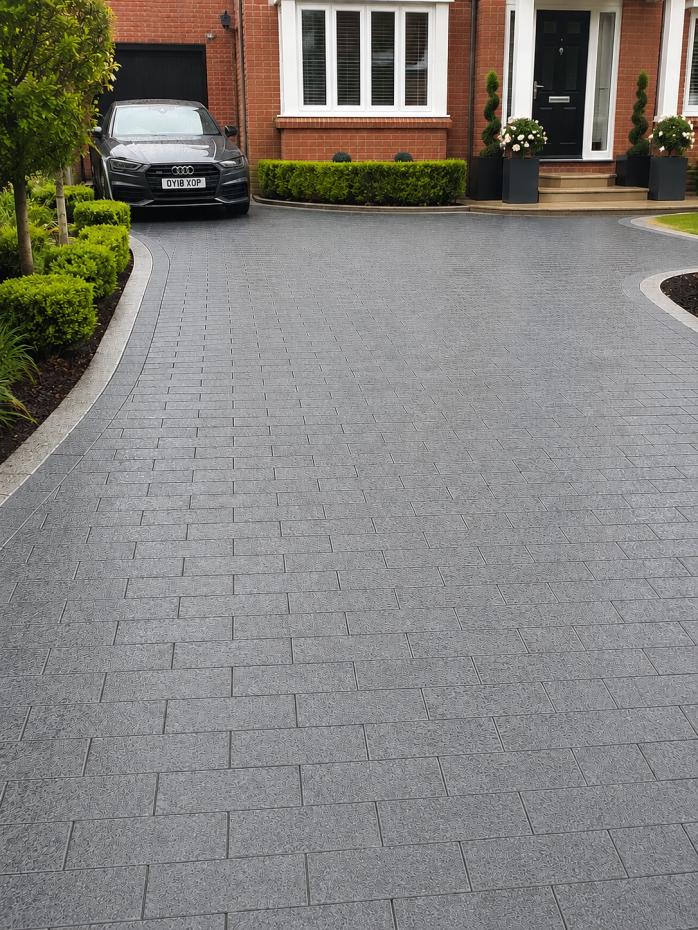 Raj Black Sawn and Flamed Granite - 300x100x80mm