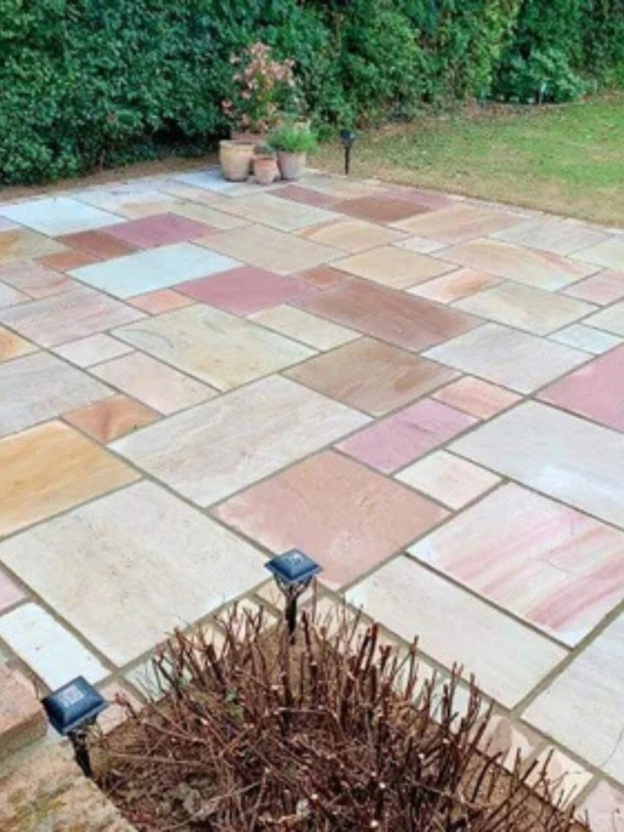 Raveena Indian Sandstone Paving Slabs - Mix Size Patio Pack