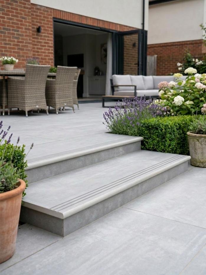 Street Grey Porcelain Bullnose Tiles - 900x300x20mm