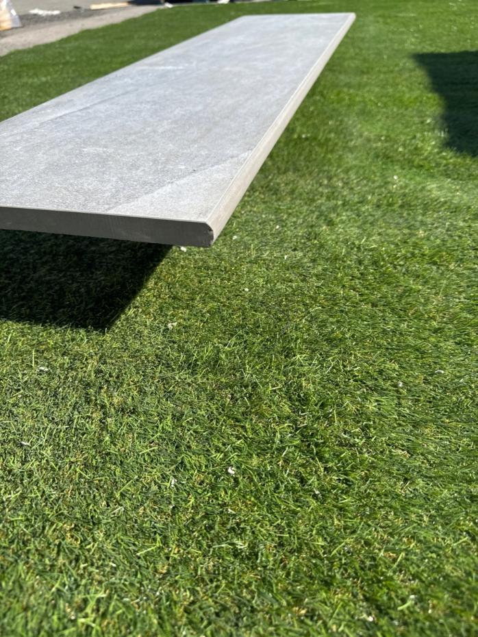 Warm grey porcelain bullnose edging tile