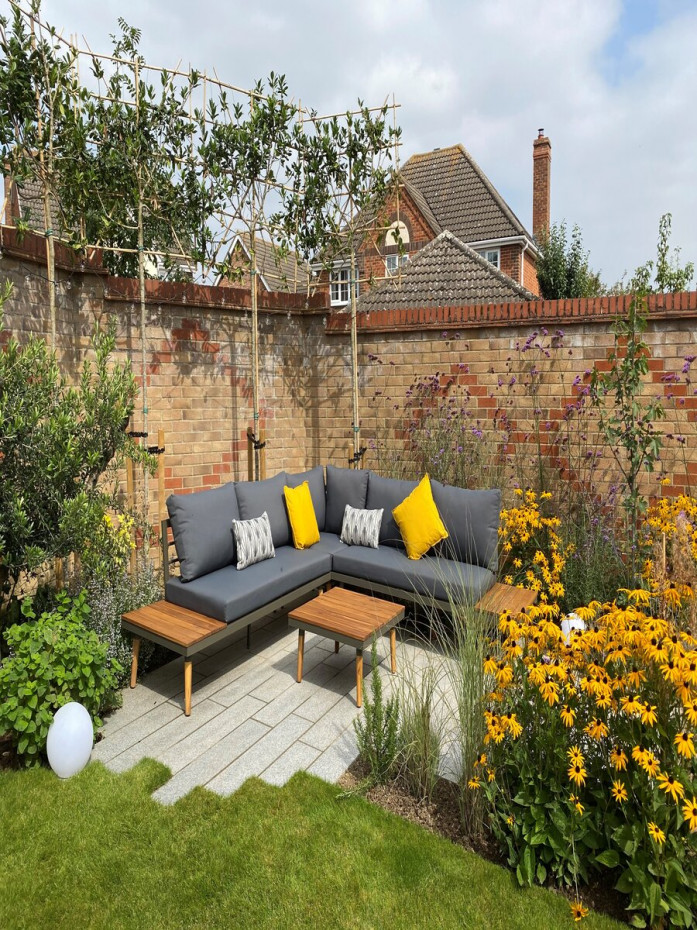 Silver Grey Granite Paving Slabs - 900x200x20mm