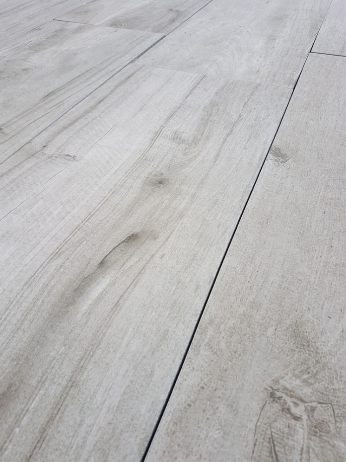 Silver Birch Wood Virtue Vitrified Porcelain Paving Slabs 1200x300 Pack