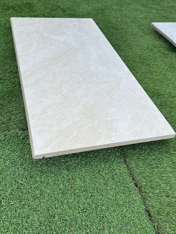 Quartz White Outdoor Porcelain Bullnose - 900x450x20mm