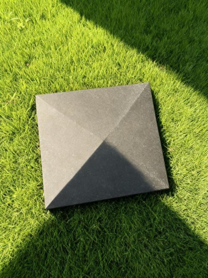 Basalt Black Pyramid Pier Caps - 450x450x60mm