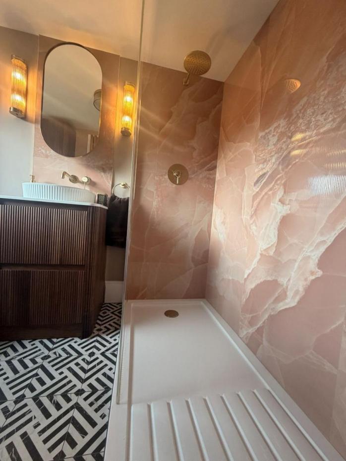 Peach Onyx Porcelain Tile - 1200x600mm (Birmingham Collection Only)