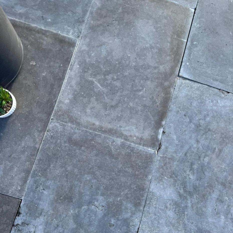 Dijon Grey Honed & Tumbled Limestone Paving Slabs - 900x600x20mm