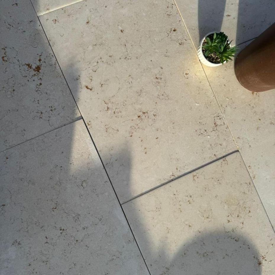 Lisbon Cream Natural Limestone Tiles - 900x600x20mm