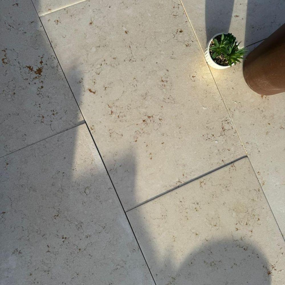 Lisbon Cream Natural Limestone Tiles - 900x600x20mm