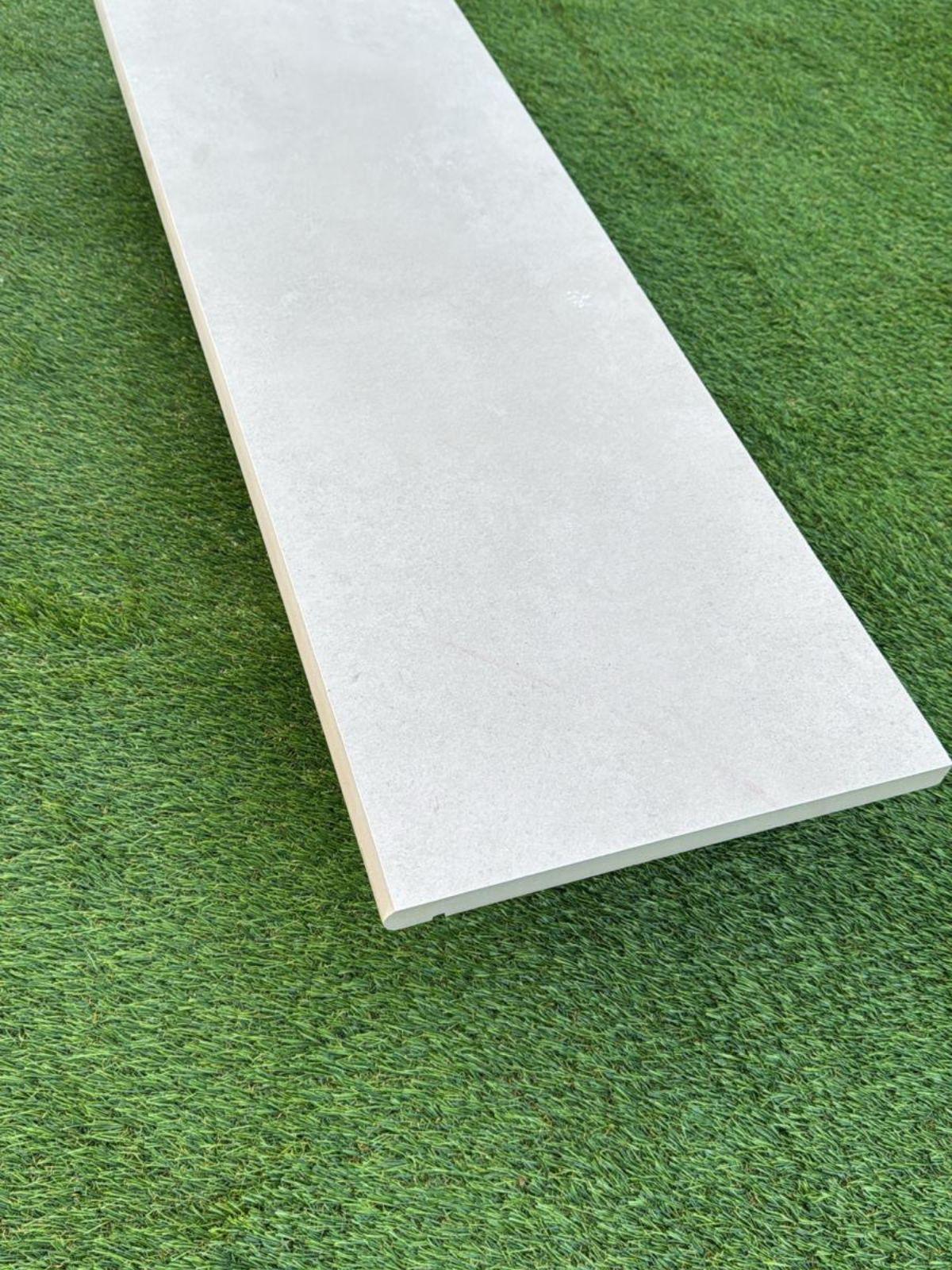Eclipse Off White Bullnose for Coping and Edging - 900x300x20mm