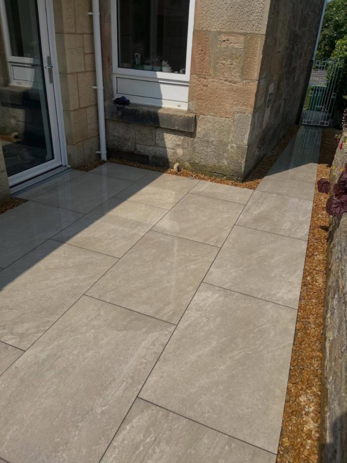 Valencia Beige Outdoor Porcelain Paving Slabs - 900x600x20mm