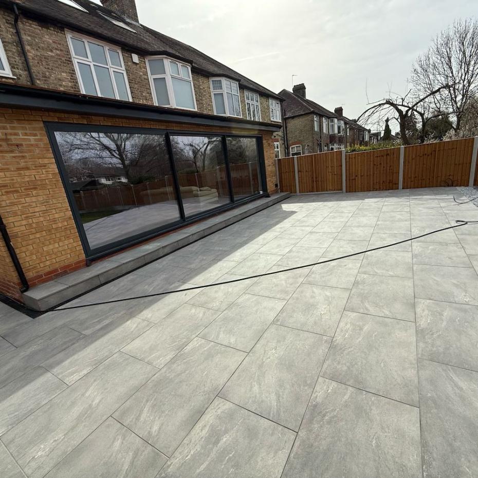 Valencia Grey Outdoor Porcelain Paving Slabs - 1200x600x20mm