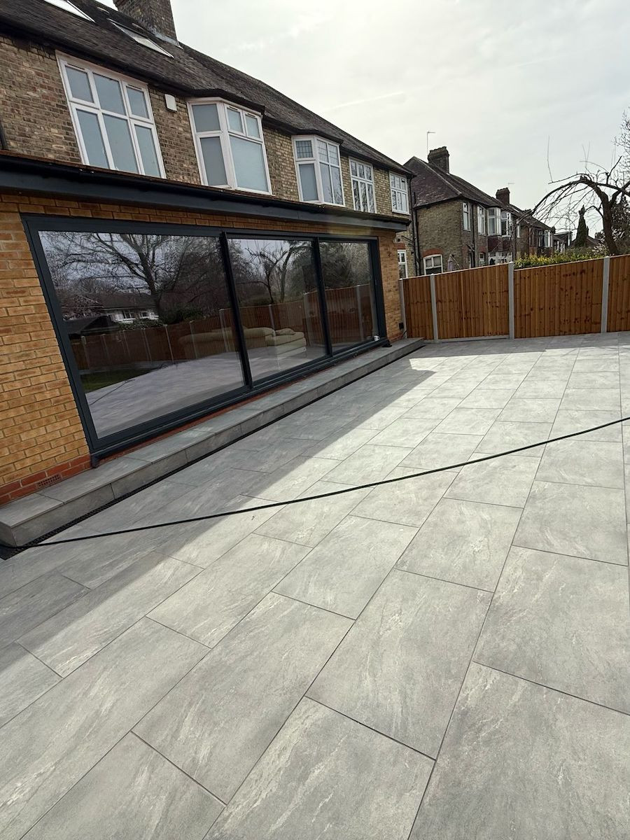 Valencia Grey Outdoor Porcelain Paving Slabs - 900x600x20mm