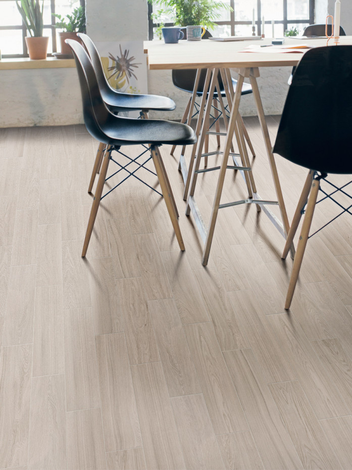 Visual White Italian Wood Effect Indoor Tiles - 500x125mm